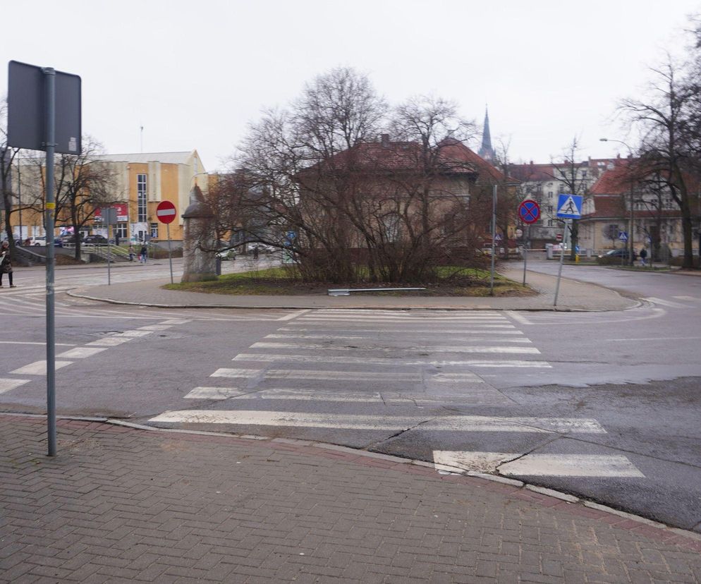 To jedyne prostokątne rondo w Europie! Jest w pobliżu centrum Olsztyna