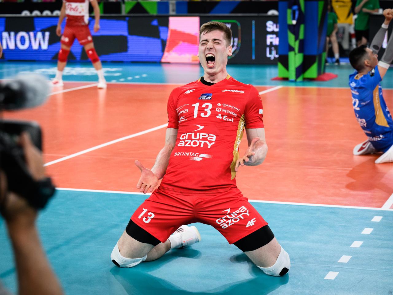 Nadsiatkarz Kamil Semeniuk po złocie ZAKSY w Lidze Mistrzów: Zamknęliśmy niektórym usta, tu płynie krew zwycięzców [WIDEO]