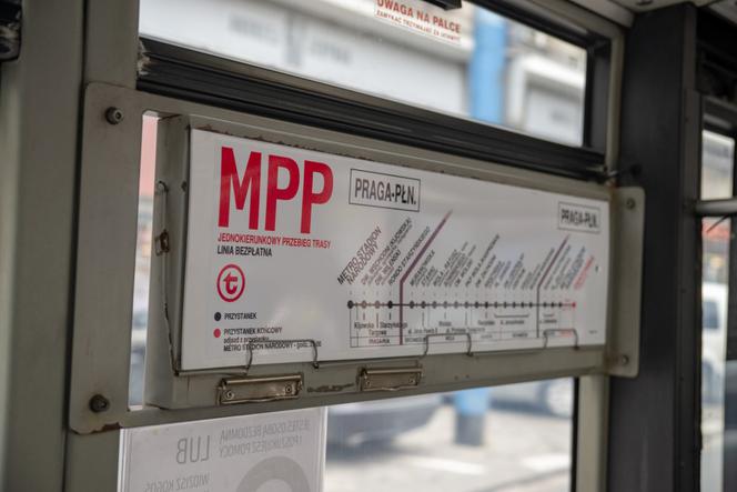 Na ulice Stolicy wyjechał autobus dla bezdomnych