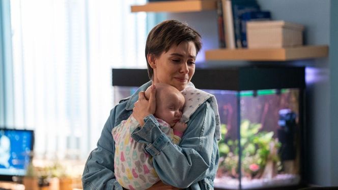 Na dobre i na złe odc. 960. Blanka (Pola Gonciarz), Nina (Rita Sobocińska)