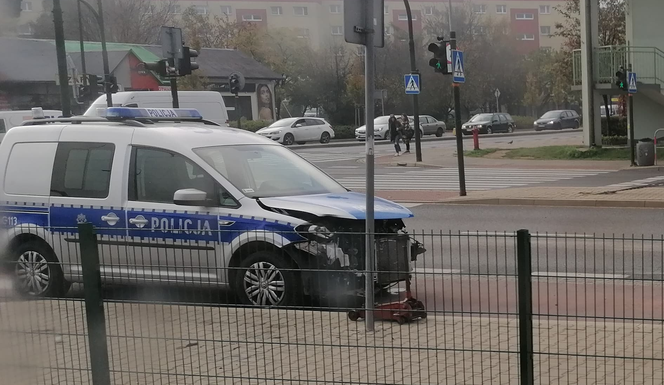 Zderzenie radiowozu z BMW w Krakowie