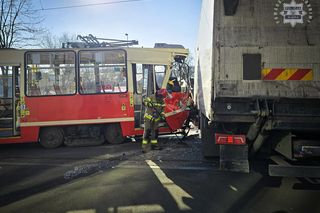 Wypadek przy ulicy Chorzowskiej w Świętochłowicach