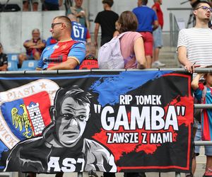 Kibice na meczu Piast Gliwice - Górnik Zabrze