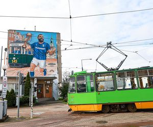Lech Poznań i Mikael Ishak doczekali się wielkiego wyróżnienia. Kapitan Kolejorza na muralu
