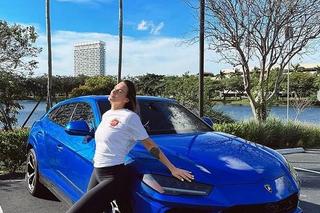 Aryna Sabalenka ma Lamborghini Urus, a Iga Świątek ma Posrche Panamera
