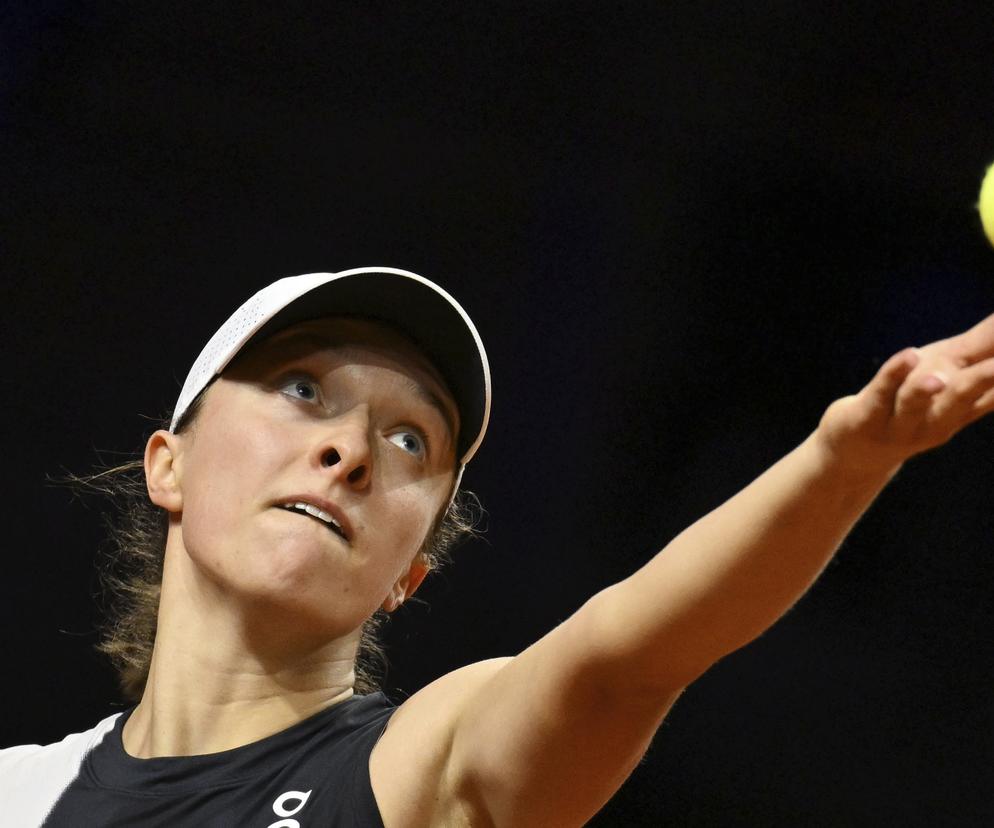 KIEDY gra Iga Świątek Roland Garros Uwaga na godzinę meczu! Iga Świątek - Xinyu Wang O której gra Iga Świątek mecz dzisiaj w Paryżu