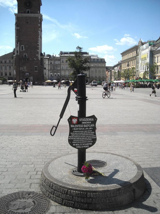 45 lat temu Walenty Badylak dokonał samospalenia na Rynku Głównym w Krakowie. Protestował przeciwko zakłamywaniu prawdy o zbrodni katyńskiej