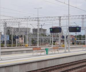 Prace nad dworcem Olsztyn Główny bliżej końca. Podróżni korzystają już z wszystkich peronów [ZDJĘCIA]