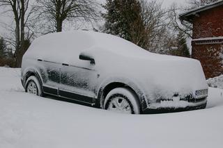 Białystok: Nadciągają mrozy. Straż miejska pomoże ci odpalić auto