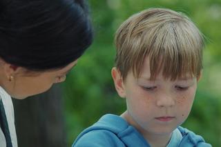 M jak miłość odc. 1748. Iza (Adriana Kalska), Szymek (Staś Szczypiński)