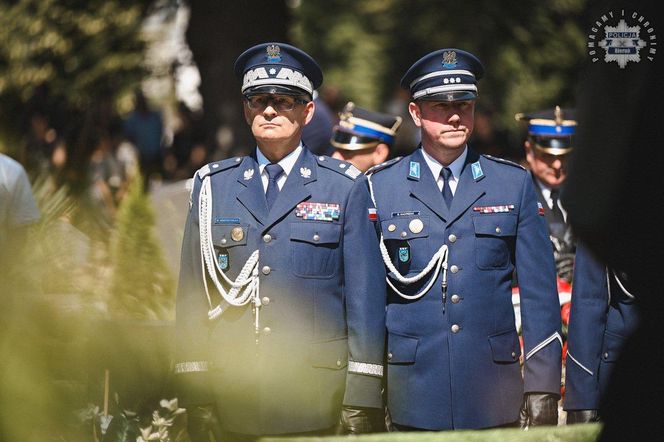 Pogrzeb komendanta policji w Bieruniu. Młodszy inspektor Dariusz Waligóra odszedł na wieczną służbę