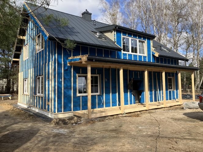 Dom prefabrykowany - stan w połowie marca