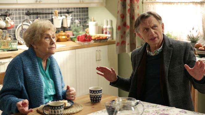 M jak miłość, odc. 1508. Barbara (Teresa Lipowska), Robert (Krzysztof Tyniec)