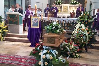 Sokołów Podlaski: Ostatnie pożegnanie księdza Grzegorza Radziszewskiego, który zginął w katastrofie autokaru w Chorwacji [RELACJA NA ŻYWO]