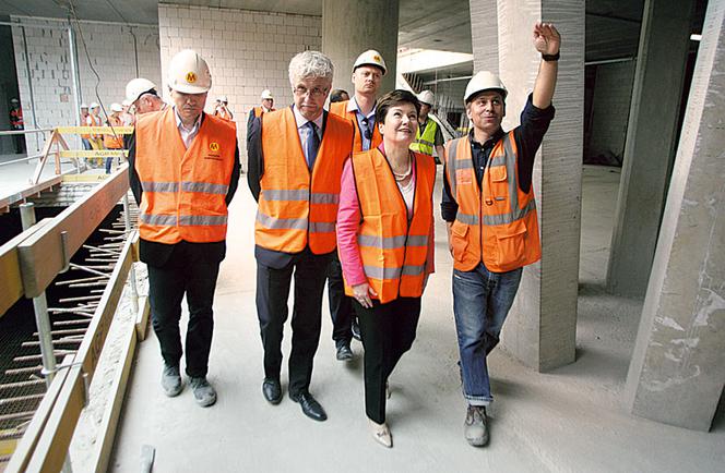 Tarcze zbliżają się do Centrum Kopernika