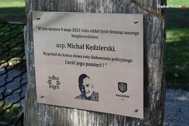 Racibórz: Odsłonięto obelisk poświęcony tragicznie zmarłemu asp. Michałowi Kędzierskiemu