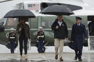 Melania Trump w szpilkach leci oglądać skutki powodzi