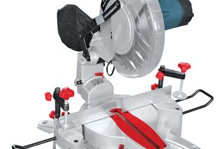 Ukośnica do metalu. Do czego przyda się pilarka ukosowa