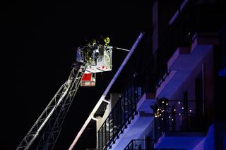 Pożar bloku w Poznaniu. Akcja gaśnicza przy ul. Krańcowej. Ewakuacja mieszkańców!