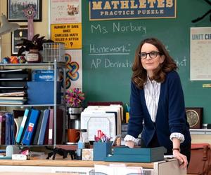 Tina Fey ponownie jako nauczycielka matematyki, Sharon Norbury.