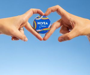 NIVEA włącza sie w celeberacje wyjątkowych wartości – limitowane edycje kultowych kosmetyków i wyjątkowe wydarzenie 