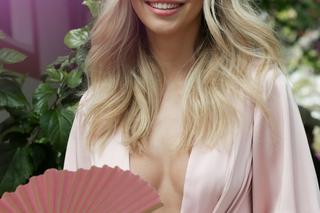 Sabndra Kubicka wzięła ślub na plaży? 