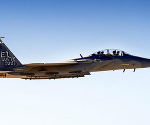 Samoloty  F-15, F/A 18