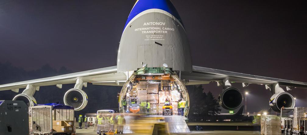 Na lotnisku w Pyrzowicach wylądował Rusłan, jeden z największych samolotów transportowych świata