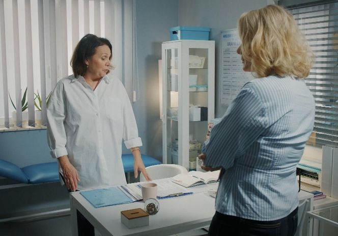 M jak miłość, odcinek 1851. Judyta (Paulina Chruściel), Marysia (Małgorzata Pieńkowska)