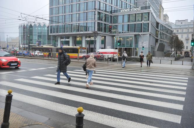 Moda na zasypywanie przejść podziemnych. Zamiast nich powstaną zebry