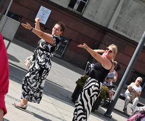 Rudzko Potańcówka - jako bywało, czyli taneczne rytmy na rynku w Rudzie Śląskiej
