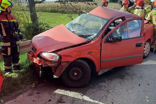 Tragiczny wypadek w miejscowości Wzdół Kolonia. Nie żyją dwie osoby, kolejne dwie są ranne