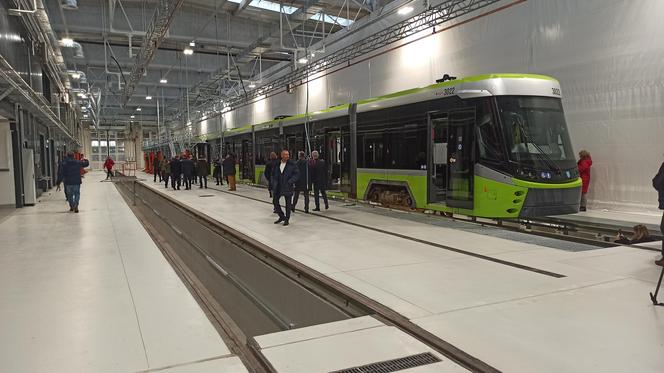 Otwarcie nowej zajezdni tramwajowej oraz pierwsza przejażdżka nową linią tramwajową na Pieczewo