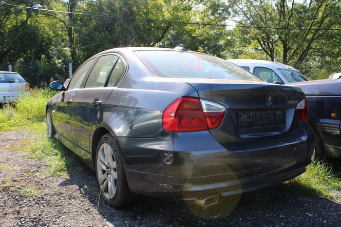 Porsche Cayenne za 7 tysięcy? Takie okazje tylko w Łodzi!
