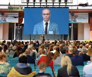 W Sosnowcu trwa Kongres Świadków Jehowy 2024. W piątkowych wydarzeniach udział wzięło ponad 3,5 tys. osób