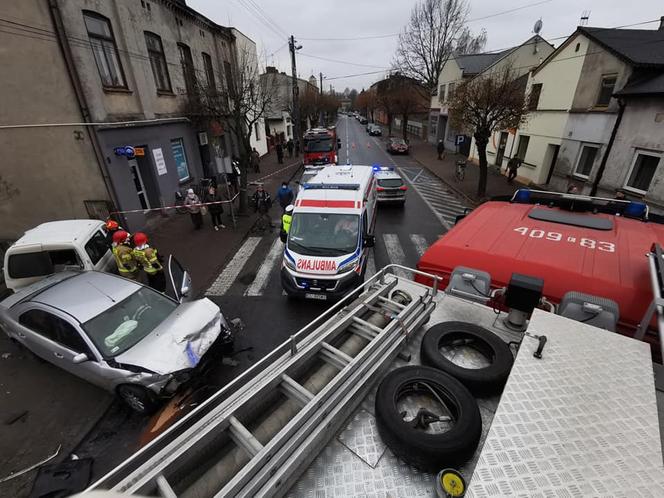 Zelów: KOSZMARNY wypadek w centrum!