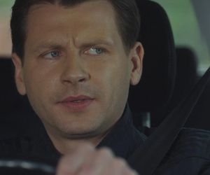 M jak miłość odc. 1886. Adam Karski (Patryk Szwichtenberg)