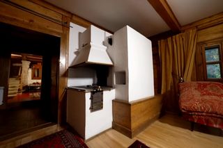 Kamil Sipowicz pokazał dom na Roztoczu, w którym mieszkała Kora