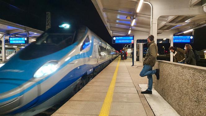Wielkopolanin przejechał pociągiem blisko 5 tys. km! Wszystko na jednym bilecie