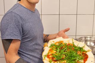 IVO VOLANTE ZAKŁADA PIZZERIĘ.