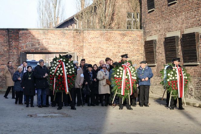 Lokomotywa krzyczy głosem bitego człowieka". Obchody 80. rocznicy wyzwolenia Auschwitz