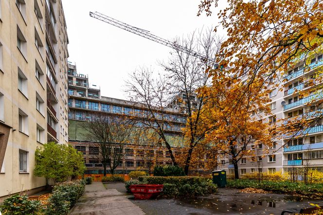 Budynek wielorodzinny przy ul. Mordechaja Anielewicza 15A w Warszawie