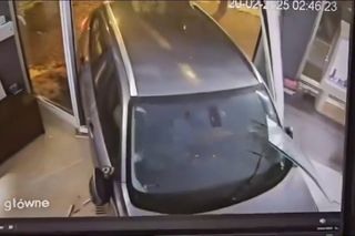 Wjechali autem do jubilera, a potem uciekli z łupem! Jest nagranie z napadu