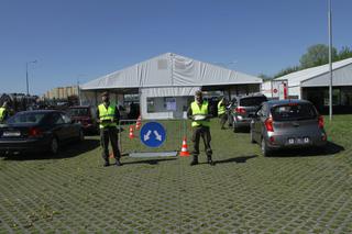 Do niedzieli mozna się  szczepić jednodawkowym preparatem w punkcie drive-thru