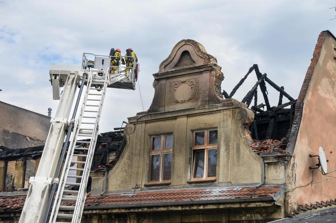 Strażacy poparzeni w wybuchu w Poznaniu są leczeni w Siemianowicach Śląskich