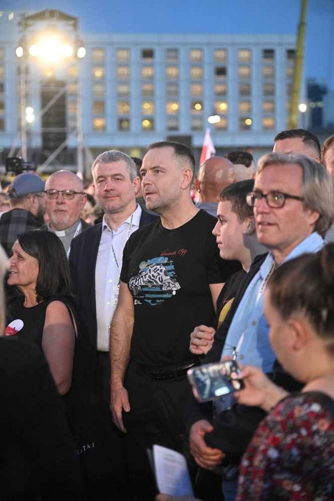 Warszawiacy śpiewają (nie)zakazane piosenki 2025