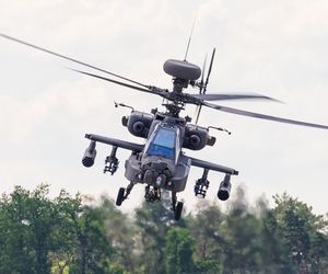  Apache AH-64E