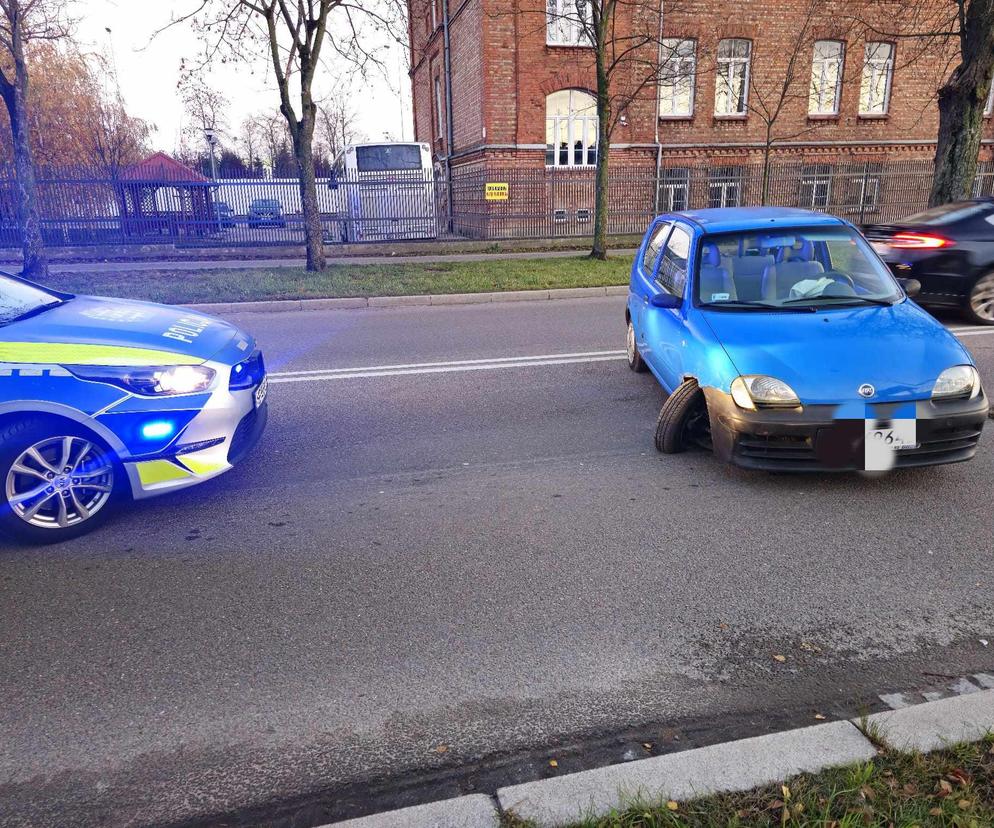 Kolizja z udziałem dwóch samochodów na Alei Legionów w Łomży. Tworzą się korki! ZDJĘCIA