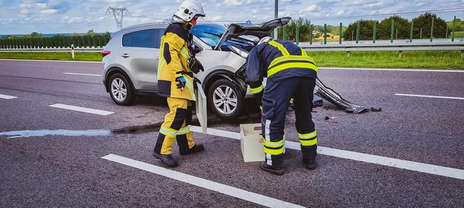 Lubelskie: Dwa zderzenia samochodów w tym samym miejscu. Kilka osób zostało rannych [GALERIA]