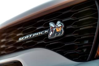 Dodge Charger Scat Pack i SRT Hellcat Widebody